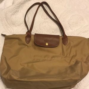 Longchamp purse